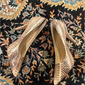 REAL SNAKESKIN HEELS. Antonio Melani.